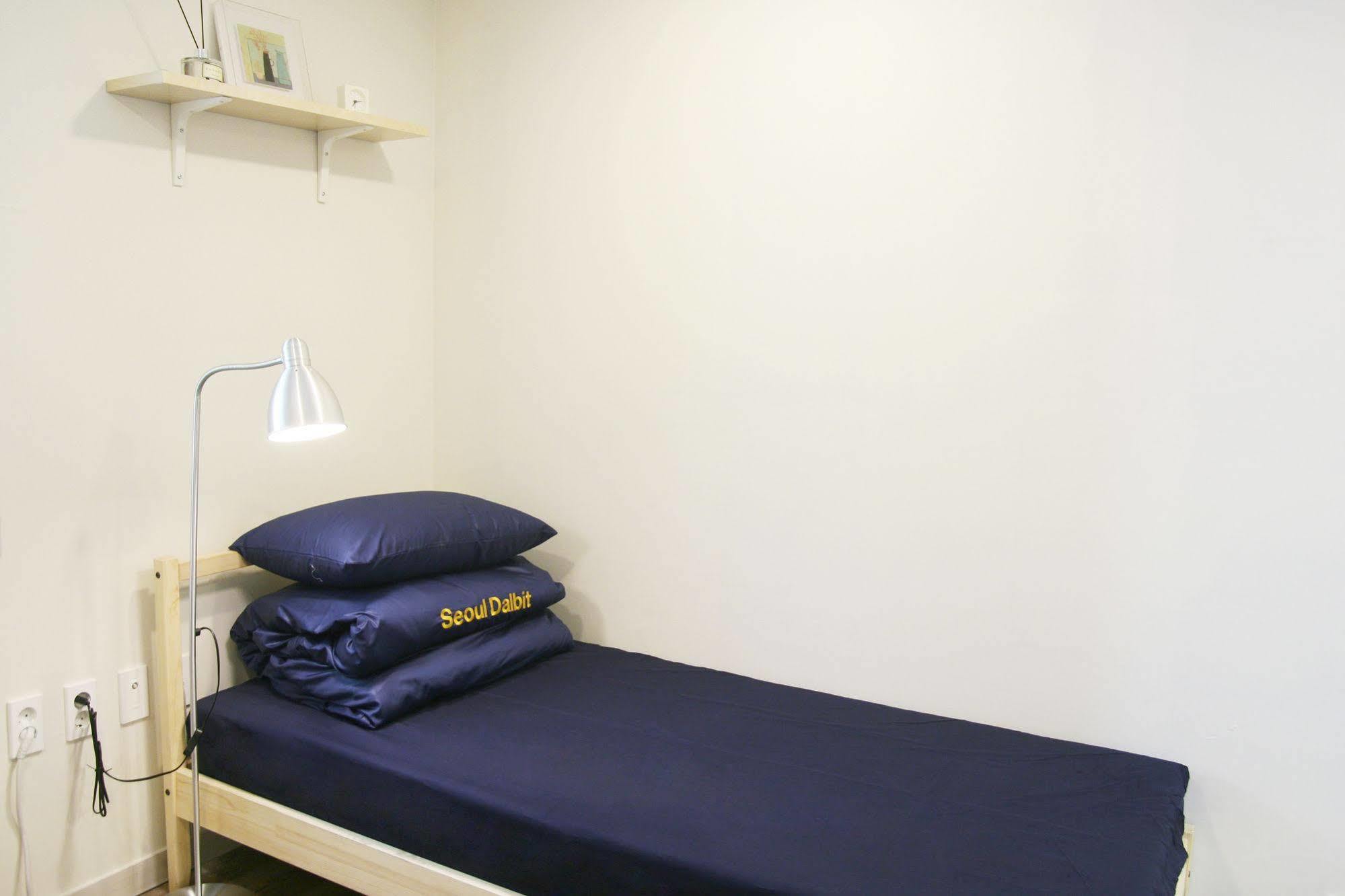 Seoul Dalbit Dongdaemun Guesthouse Екстериор снимка