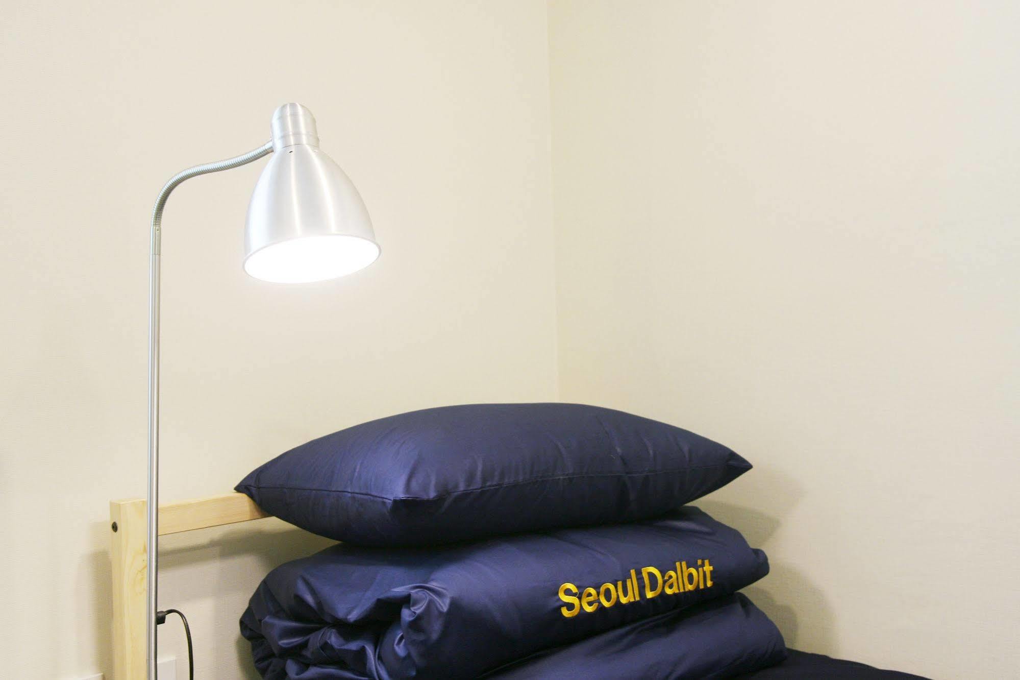 Seoul Dalbit Dongdaemun Guesthouse Екстериор снимка