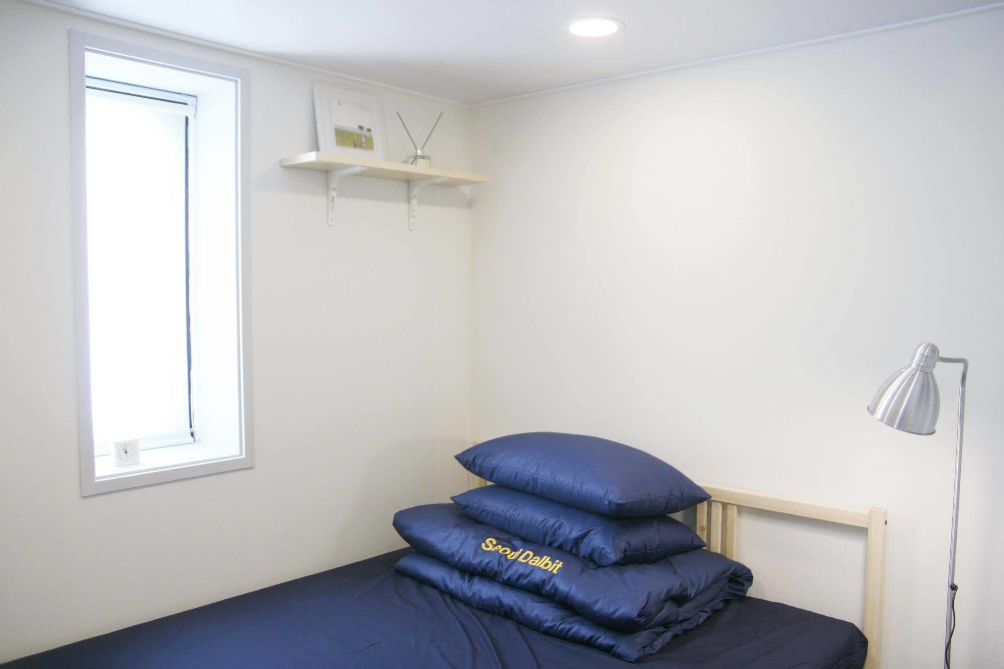 Seoul Dalbit Dongdaemun Guesthouse Екстериор снимка